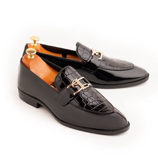 Arone Black Formal Shoes For Men - Trendy Comfortable Formals