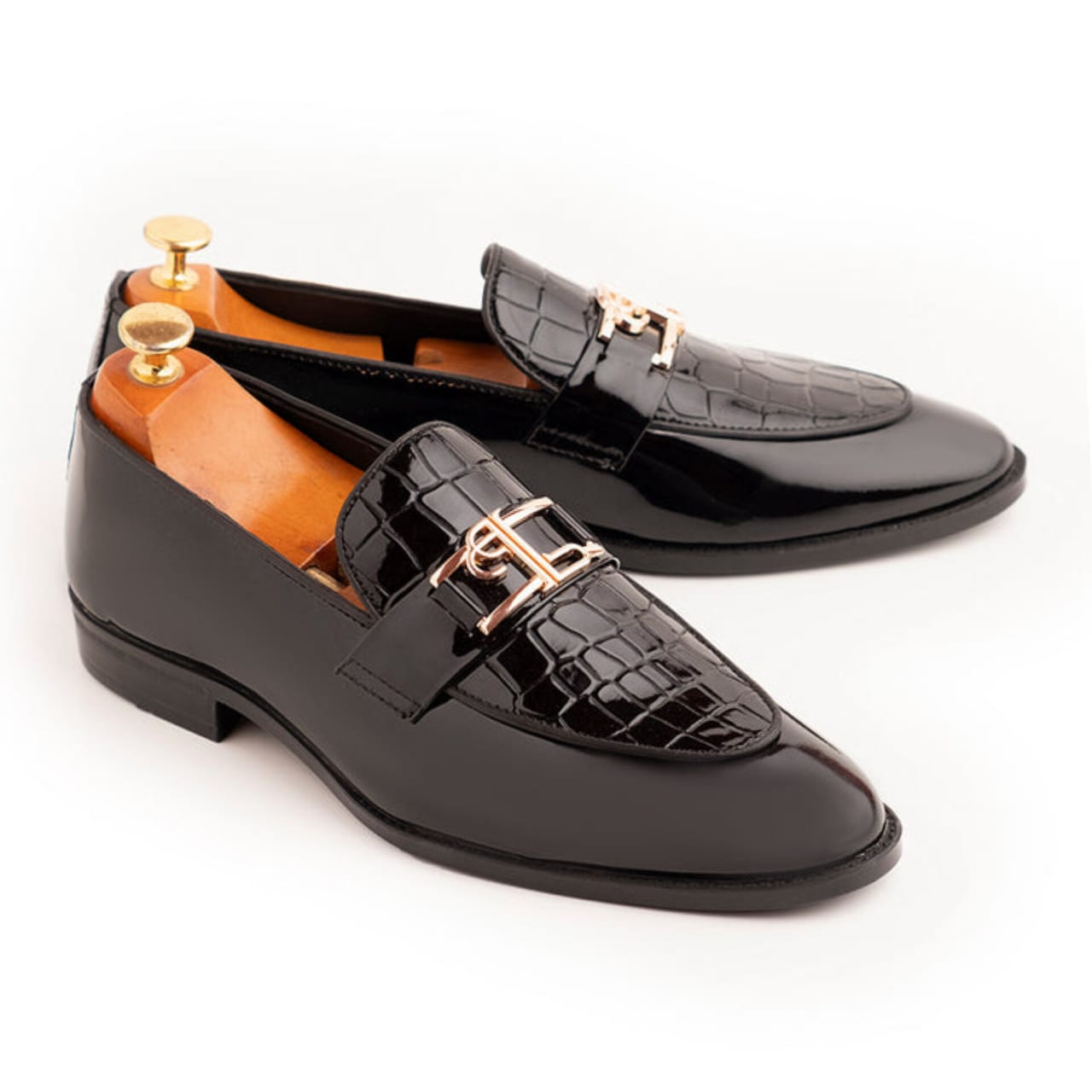 Arone Black Formal Shoes For Men - Trendy Comfortable Formals